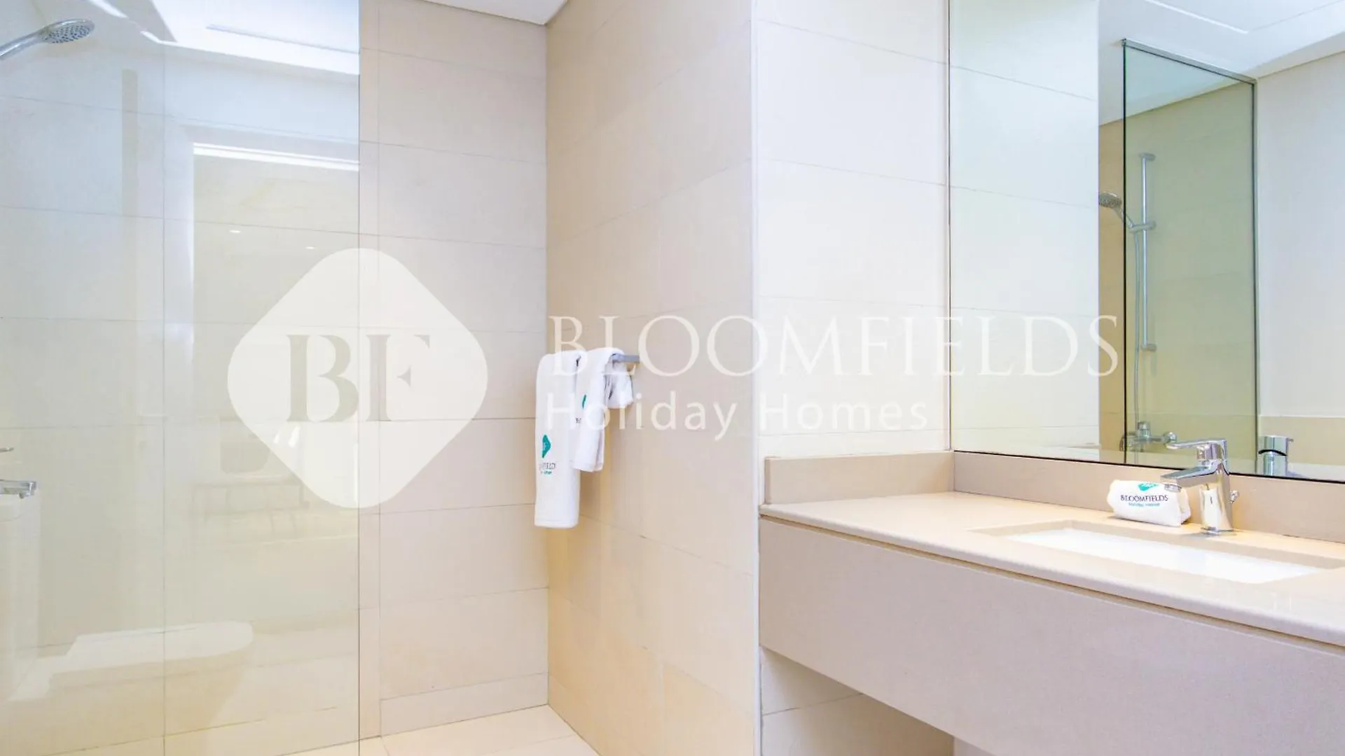Апартаменты Bloomfields 1Br Deluxe In Water Edge Абу-Даби